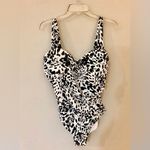 Jantzen NWT Glamour One-Piece with Adjustable Straps Pearl Animal Photo 2