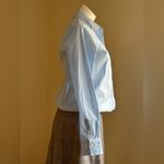 Liz Claiborne  NWT Light Blue Button Down Long Sleeves Top Wrinkle Free SZ M Photo 3
