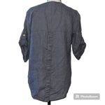 Ellen Tracy  size medium 100% linen hi low blouse grey with gold zipper roll tabs Photo 9