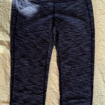 Athleta Women’s Dark Gray Striped Capri Running Yoga Fitness Exercise Leggings M Photo 0