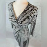 A pea in the pod  Womens Size‎ Small Black & White Wrap Maternity Dress Photo 1