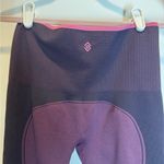 Thirdlove  Flex Seamless Compression Legging medium plum purple comfortable Photo 3