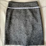 Banana Republic Cute skirt for fall/ winter EUC 🌸 Photo 2