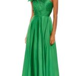 Mac Duggal NWT Mac Duggal 67476 Pleated One Shoulder Chiffon Gown Emerald Green Sz 2 $398 Photo 5