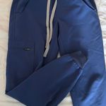 FIGS  Scrub Pants Photo 0