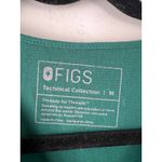 FIGS Women's Short Sleeve Scrub Top in Hunter Green Medium Photo 3