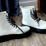 SheIn White combat boots for women size 5 Photo 1