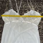 Flora Nikrooz  Vintage Women’s Size M White Chiffon Embroidered Long Gown Robe Photo 11