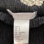 H&M Smocked Black Off-Shoulder Top Blouse Stretch Size Small Stretch Like New Photo 2