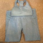 Amazon  Workout Set Photo 0