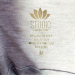 Energy zone Studio by  Raglan Curved Long Sleeve Tee Gray M Photo 3