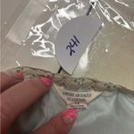 American Eagle  100 % Cotton High-Low Floral Pleated Skirt Size 14 Cream and Blue Photo 6