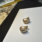 Monet Signed Gold Tone Cream Enamel Clip-on Clip On Earrings Photo 1