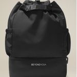 Beyond Yoga CONVERTIBLE GYM BAG Photo 3