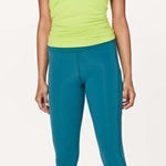 Lululemon Ready To Race Crop 21" in Deep Cove Size 8 Photo 0