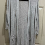Old Navy  dolman sleeve open front short sleeve cardigan light gray size XL Photo 0