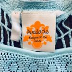 High / low open work top, no size, see measurements, approx S Blue Size undefined Photo 5