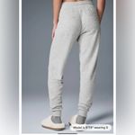 Alo Yoga ALO SoHo Sweatpants, Oatmeal color Photo 6