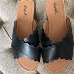 Qupid Scalloped Criss Cross Slides Photo 7