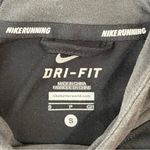 Nike Women’s Long Sleeve Running Shirt Photo 12