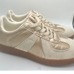 Retro Sneakers Size 7 women's Gold and Beige Photo 0