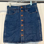 Madewell  Dark Wash Button Front Denim‎ Mini Skirt Size 26 Photo 0