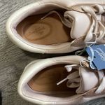 Universal Threads Universal Thread Cadey Sneakers Size 10 NWT Photo 7