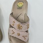 Earth Spirit Willow MW Shoes Women Sz 7.5 Leather Beaded Comfort Sandals Slides Photo 3