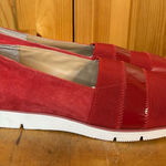 Donald Pliner  7.5 M Women's Garnet RED Suede Patent Mixed Media Flats Photo 0