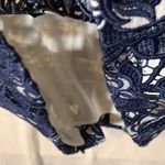 Alice + Olivia womens 4 small Jacki V neck lace dress navy blue with rose new Photo 10