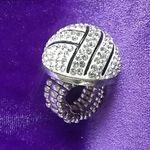 Ladies' Bold Rhinestone Photo 1