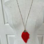 Red thread tassel necklace Photo 2