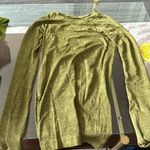 Lululemon LULU SEIFTLY LONG SLEEVE CHARTREUSE TOP SIZE 4 Photo 0