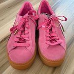 Puma Platform Sneakers Size 8.5 Pink Suede Low Top Gum Sole Retro Streetwear Photo 0