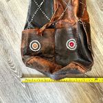 Vintage Moroccan brown and black leather bucket bag Photo 13