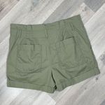 Loft ‎ Pleated Cuff Hem High Waist Paperbag Shorts Khaki Green 6 Photo 3