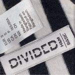 H&M Divided by  Black and White Striped Short Sleeve Tee shirt top crop cropped Photo 1