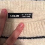 SheIn  Sweater White And Black Striped Photo 1