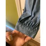 Time And Tru NWOT  denim button up swing top size medium Photo 3