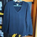 Orvis  Women's V-Neck Dropped Shoulders Sweatshirt Black Size Large Photo 4