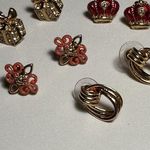 Premier Designs Lot Of 4 Gold Tone Stud Earrings / 3 Avon / 1  Photo 3