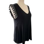 A New Day  Women Size Medium Black Top Shirt Sleeveless 22-978 Photo 1