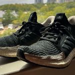 Adidas ULTRABOOST Shoes Photo 1
