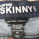 New York & Co. Women's Size 10 Crop Skinny Jeans Photo 2