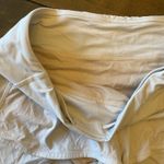 Lululemon  Light Gray Shorts Size 6 Lined Hotty Hot Running Activewear Yoga Gym Photo 3