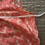 Banana Republic  leaf print 100% silk blouse small Pink White Photo 2