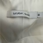 Saturday. Queen BOW OFF Photo 6