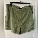 Sanctuary Social Standard by  Olive Green Zipper Pocket Lightweight Shorts Sz XXL Photo 2