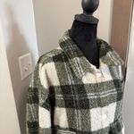 Abercrombie & Fitch  Sherpa Teddy Jacket Snap Front Green White Plaid Fall Cozy Photo 3