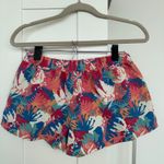 Patagonia  Women's Barely Baggies Shorts 2½" Wild Waratah/Reef Pink, Size S, EUC Photo 1